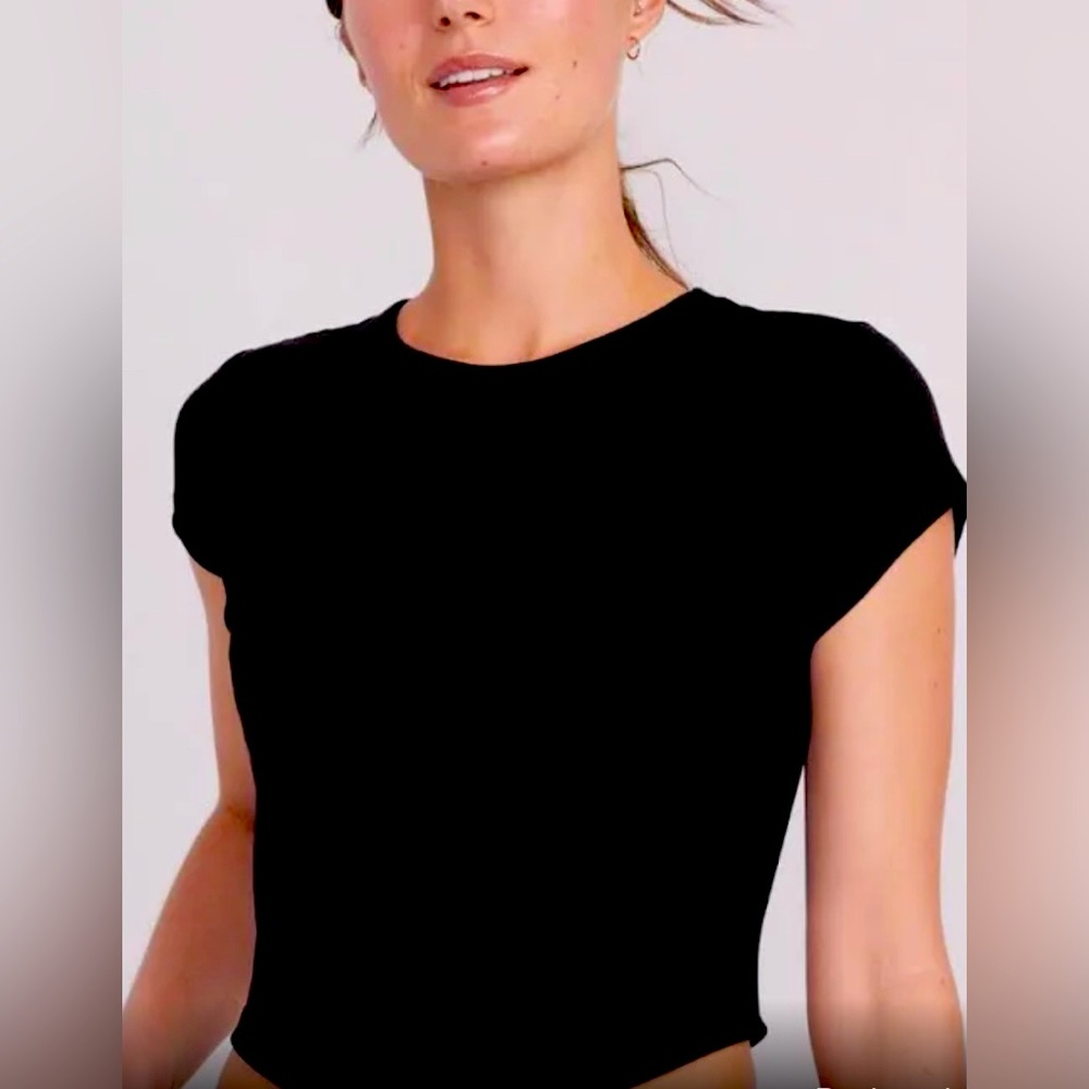 EUC Aerie Ribbed Crop Tee, Black, Size small